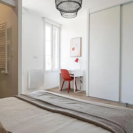 Triplex De Qualite, Quartier Calme *