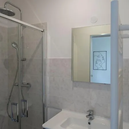 Triplex De Qualite, Quartier Calme Apartamento *
