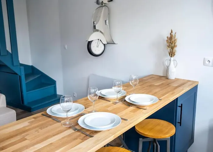 Triplex De Qualite, Quartier Calme